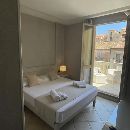 Terrazzo Del Borgo טרופאה