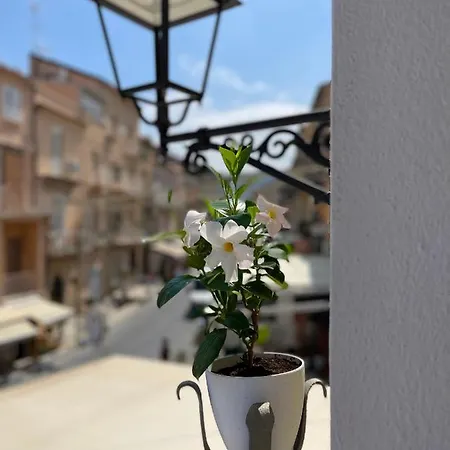 Terrazzo Del Borgo ベッド・アンド・ブレックファスト 4*