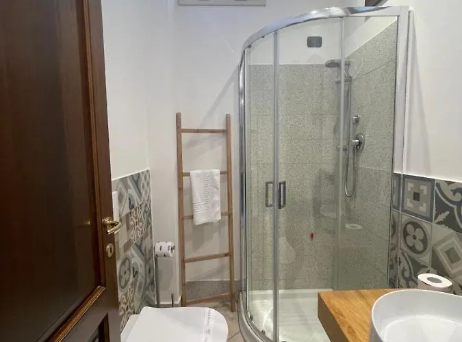 Terrazzo Del Borgo טרופאה